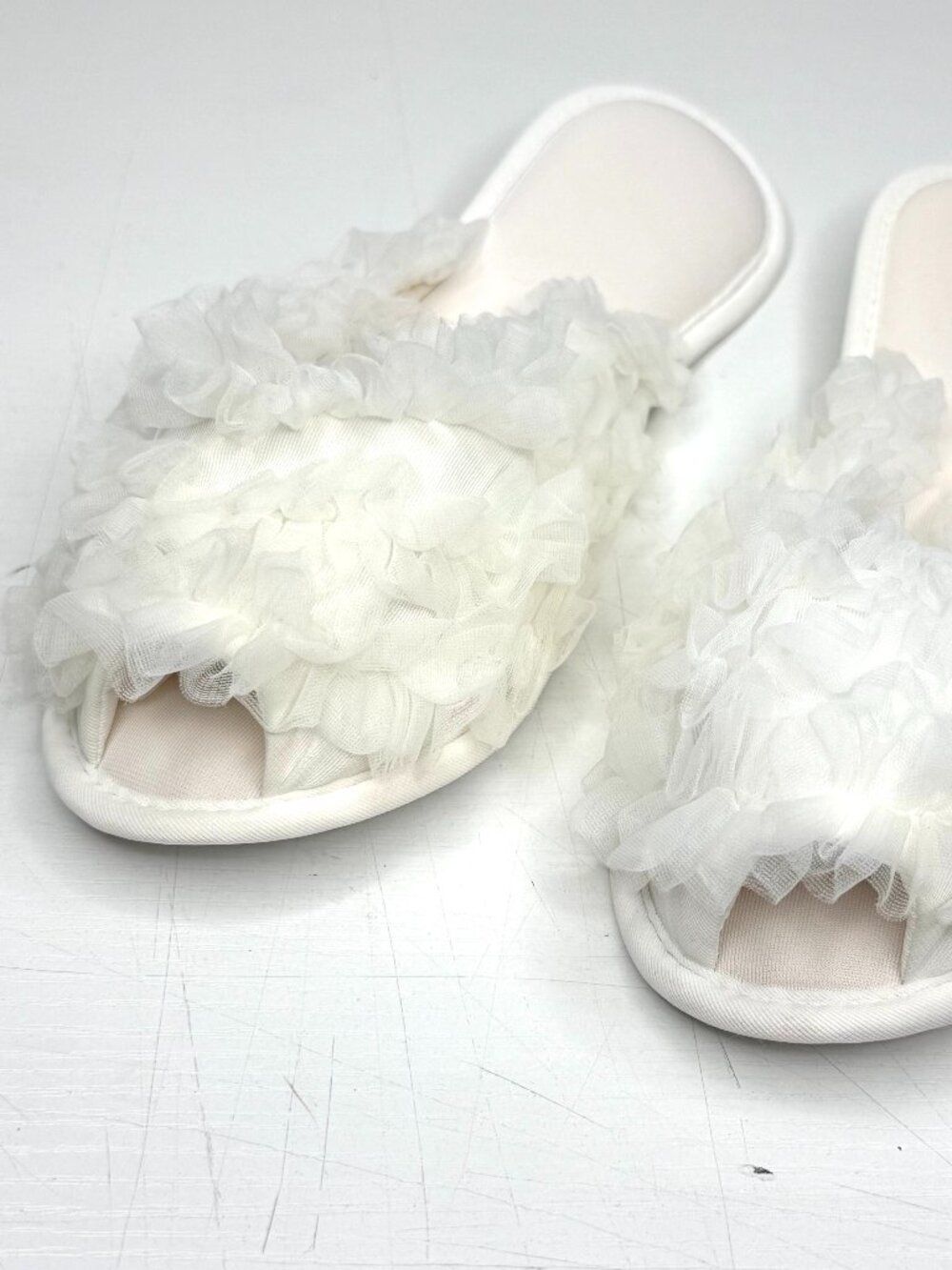 NEW VTG Glamour Skuffs By Madye's Tulle Lace Washable House Slippers L 8-9 White